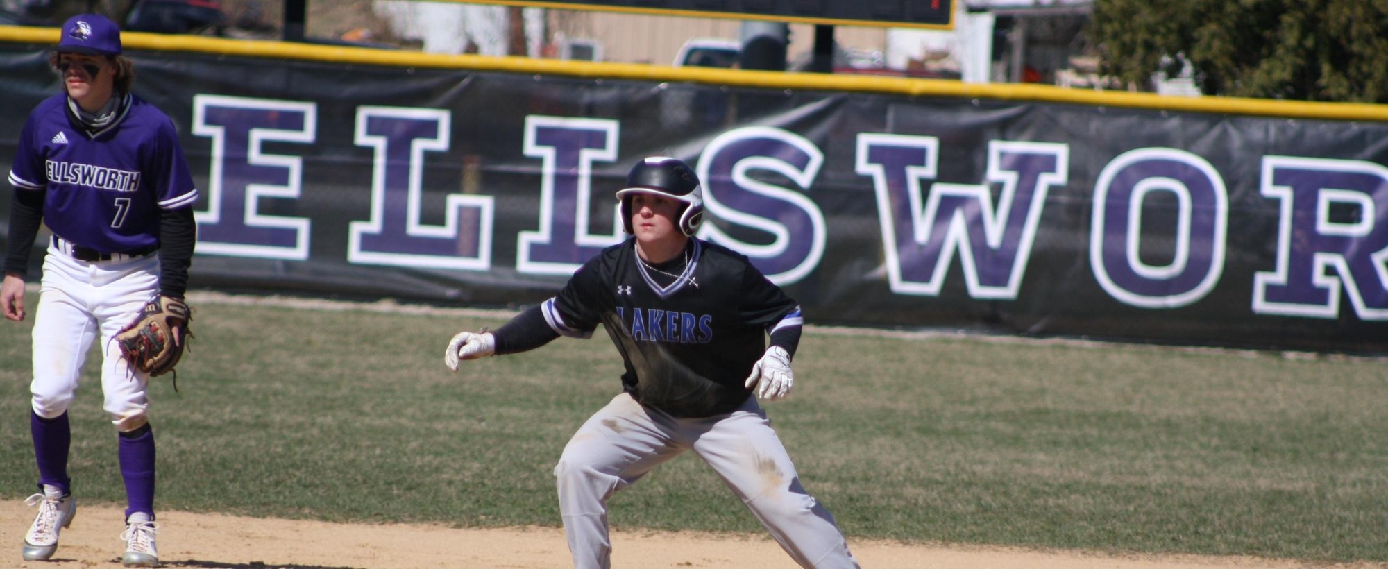 Panthers Take Two More From Lakers Sunday Afternoon