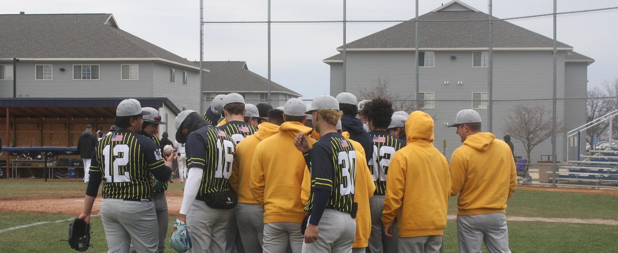 Lakers cannot catch up to Eagles