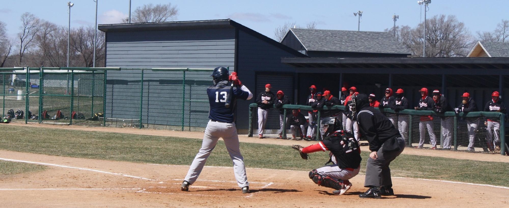 Trojans take one from Lakers