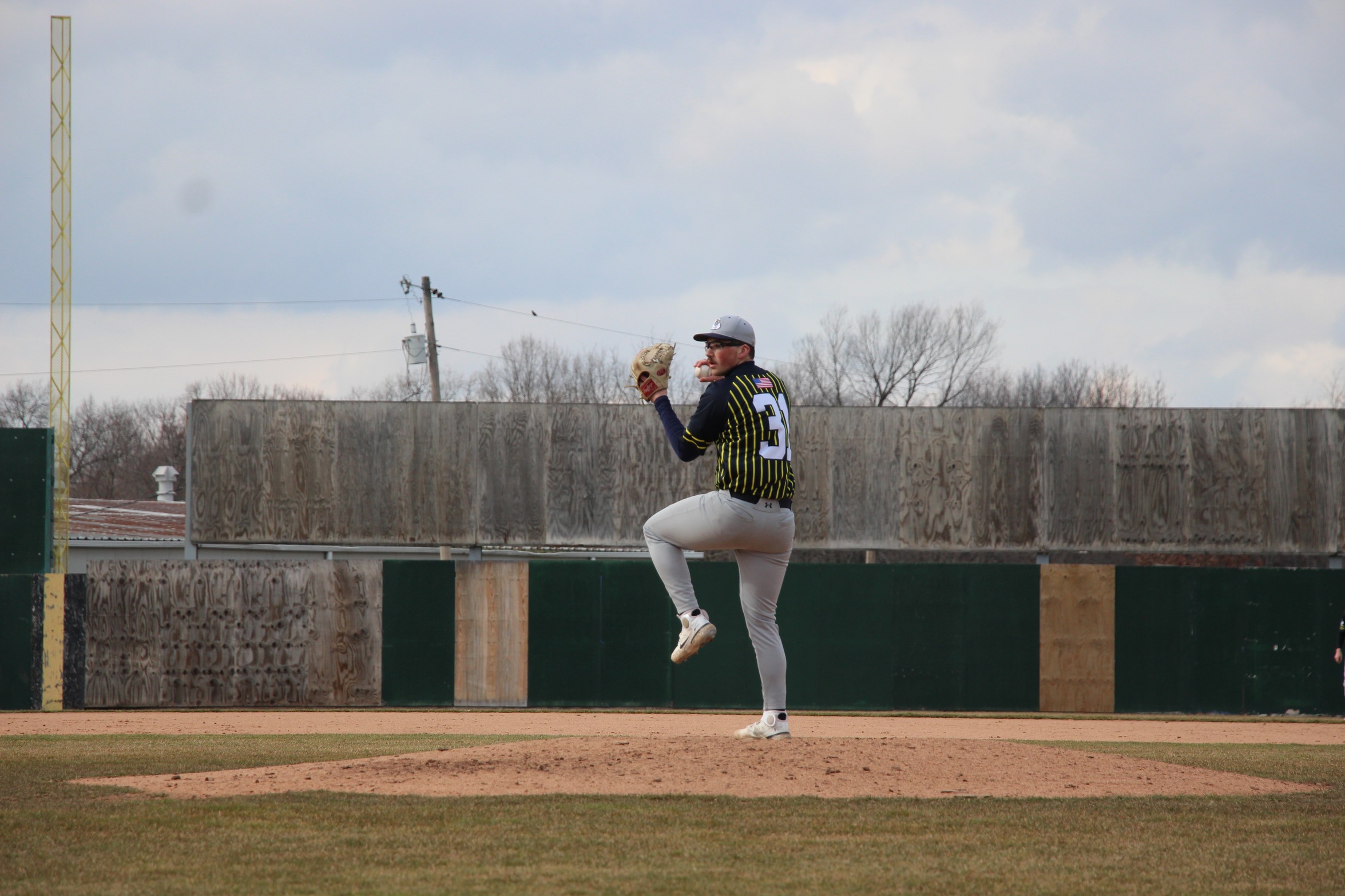 Iowa Lakes Baseball Dropped a Conference Mid-Week against Northeastern CC