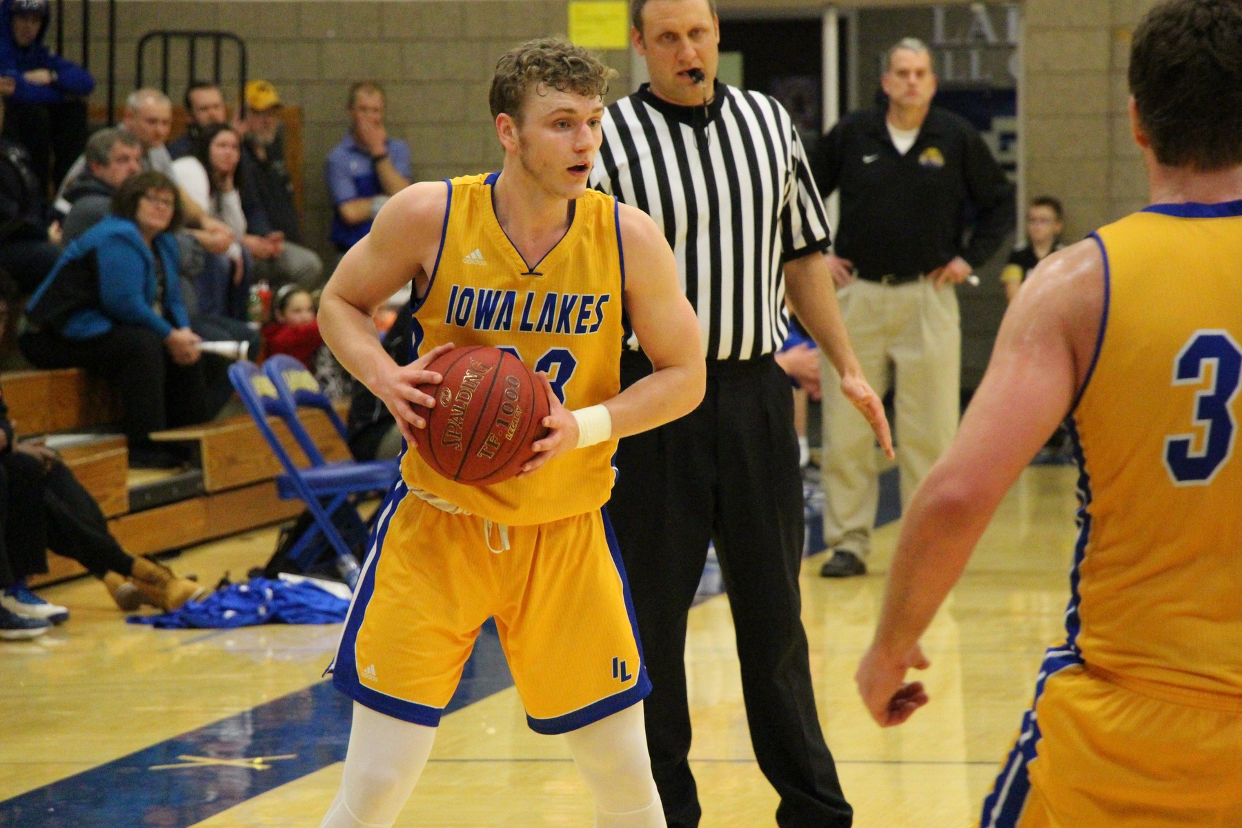 Iowa Lakes 92 Iowa Central 61