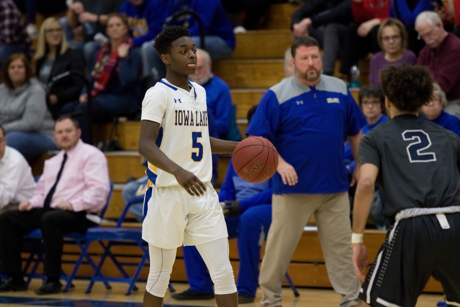 Laker men lose at Dakota County