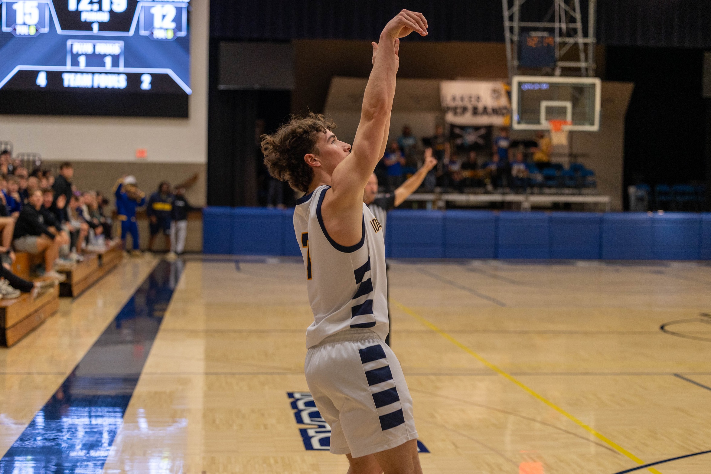 Iowa Lakes Rally Falls Short in 78&ndash;72 Loss to #6 Ellsworth