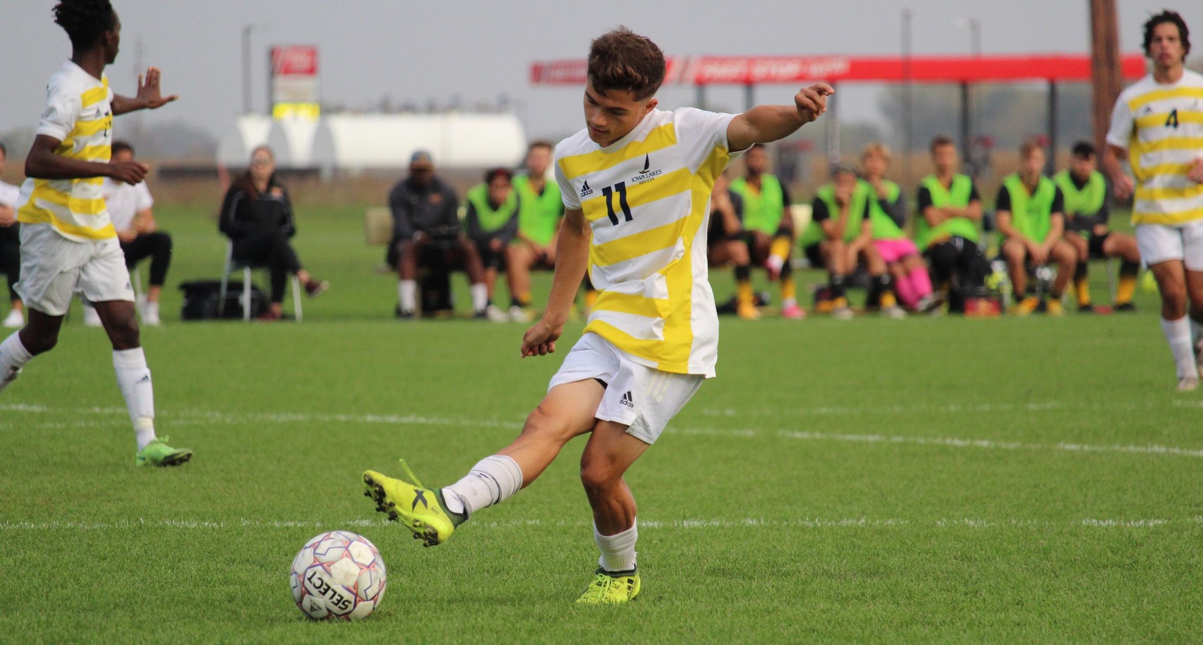 Iowa Lakes Takes Down Marshalltown in Conference Semifinal