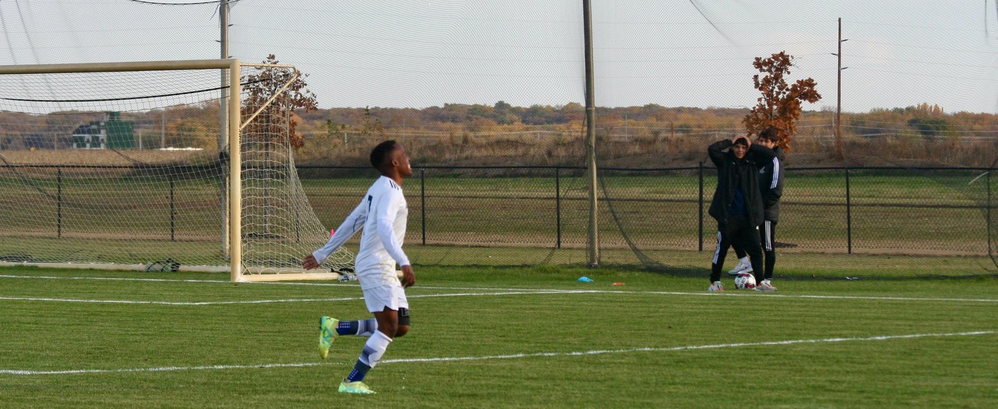 Iowa Lakes Move Onto Conference Semis After Eliminating Dakota County 4-0