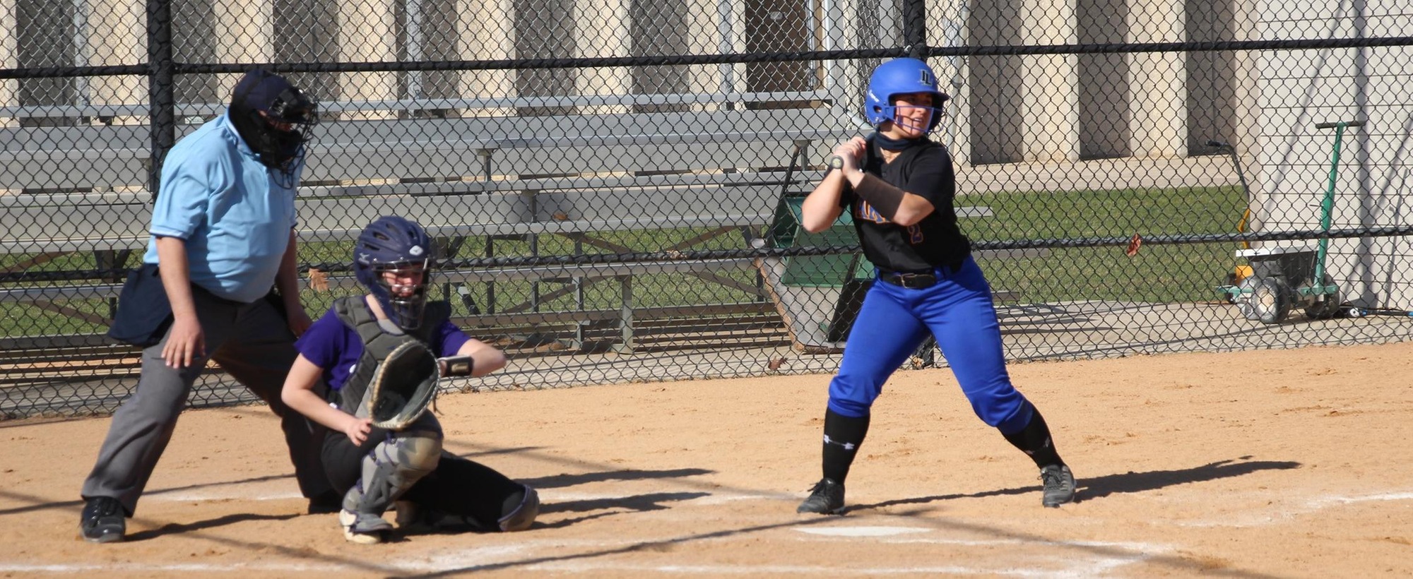 Laker Softball Splits with #11 Iowa Central