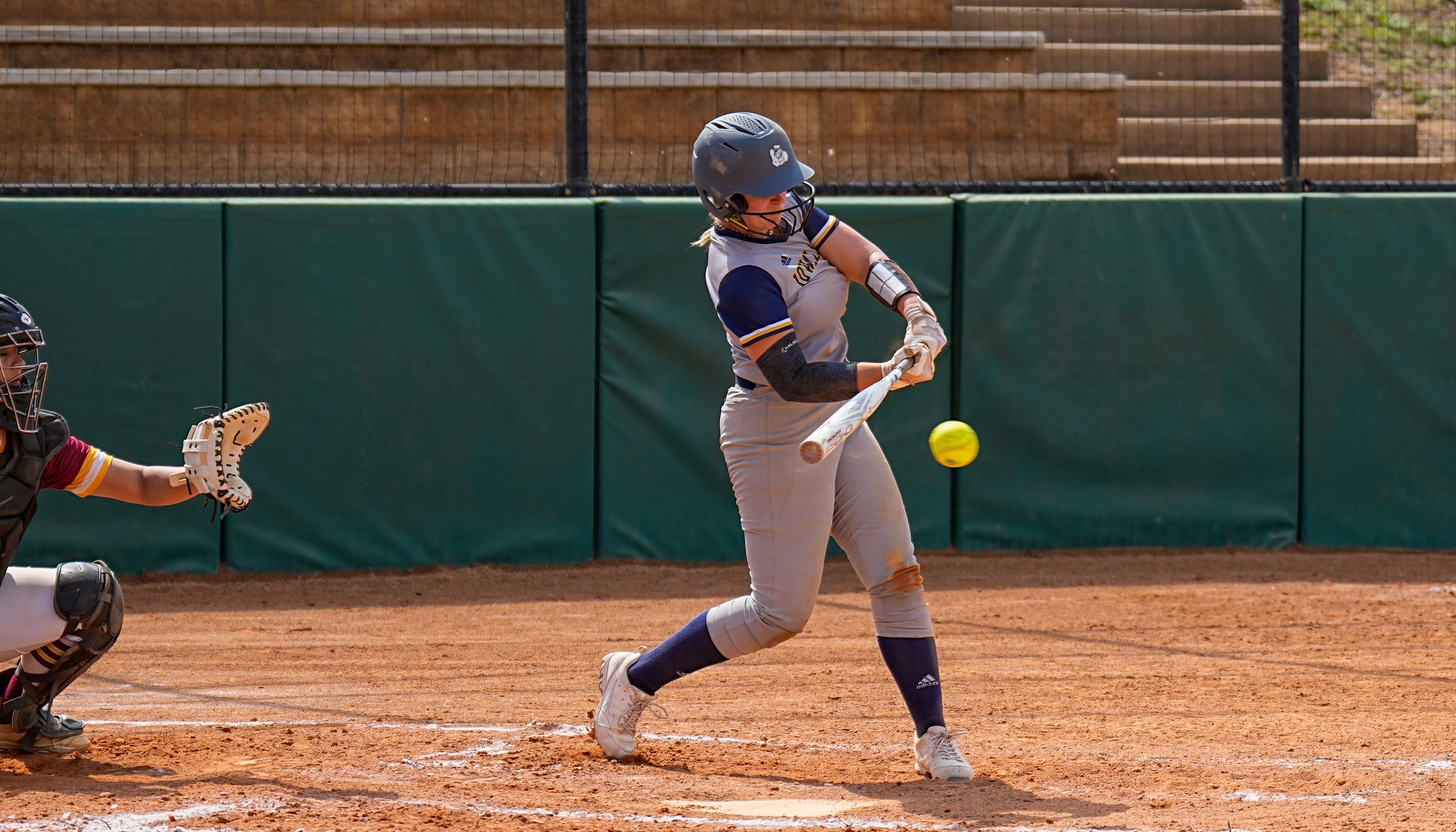 Iowa Lakes Softball Goes 1-1