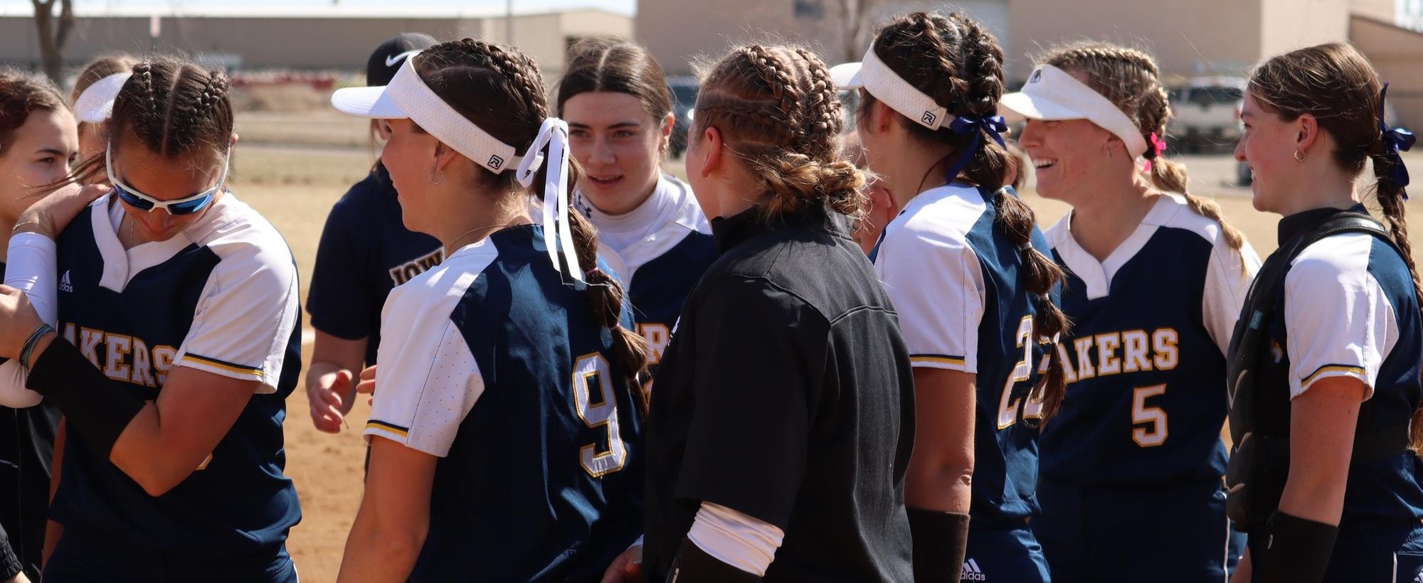 Tritons Take Two from the Lakers