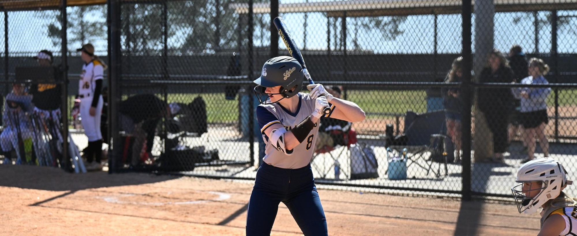 Lakers Finish The Weekend 3-0