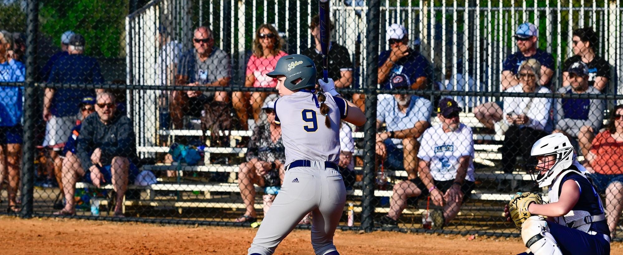 Iowa Lakes Softball Splits with Hawkeye