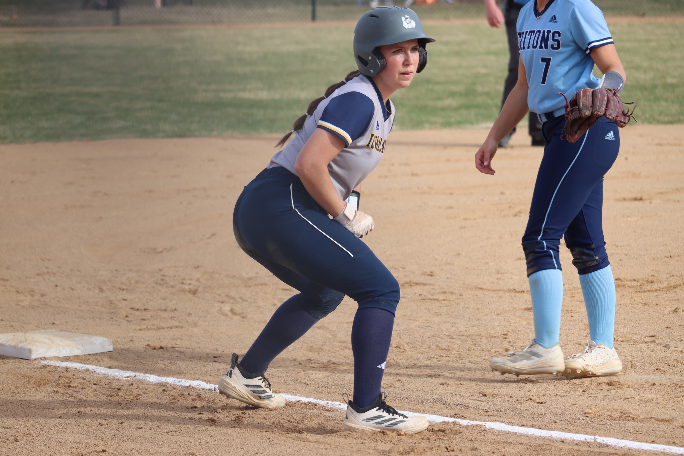 Lakers Drop Two to #22 Trojans