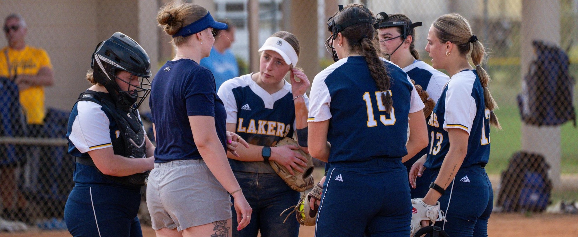 Lakers Split with Raiders