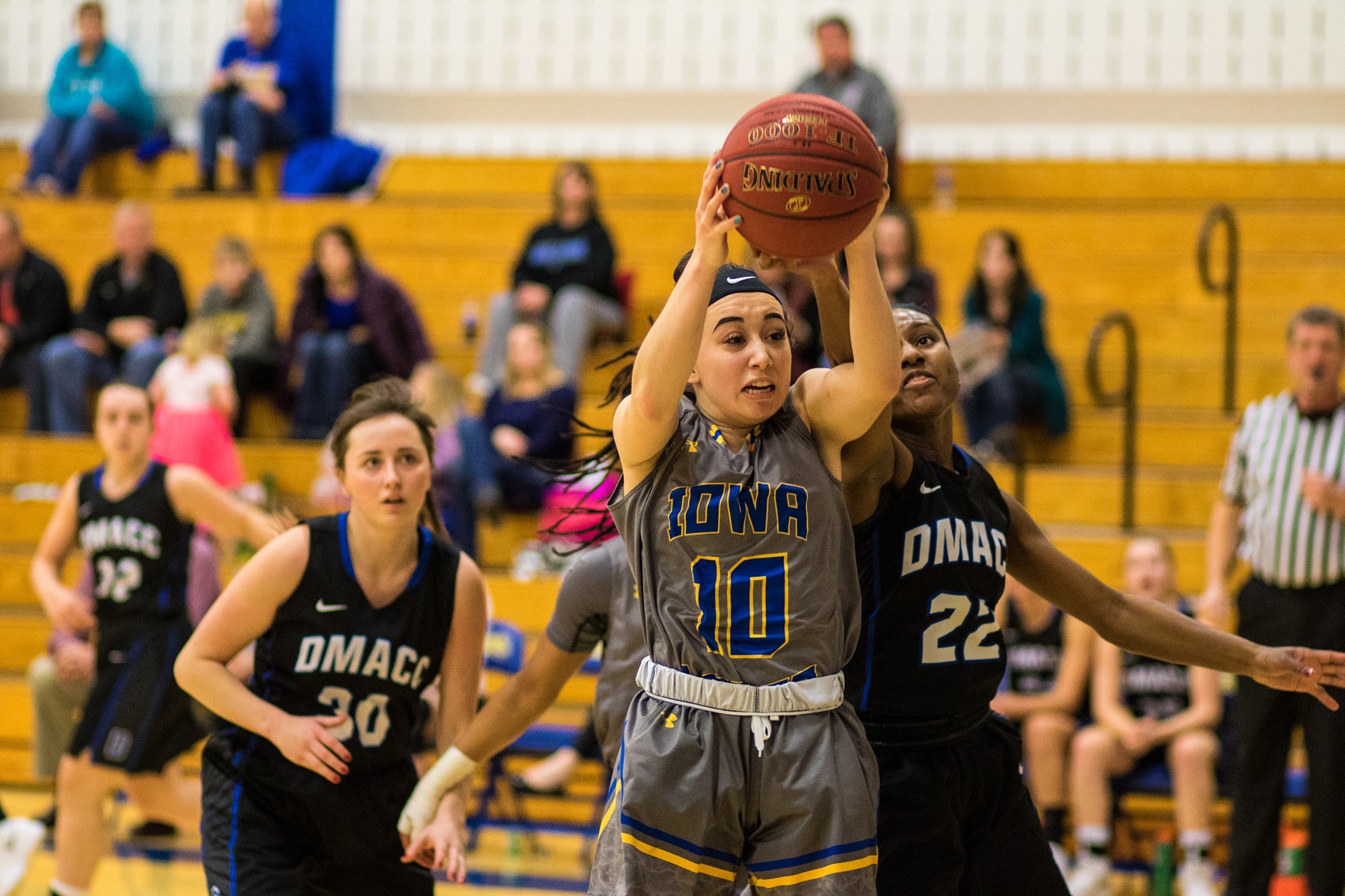 Lakers come up short at Kirkwood