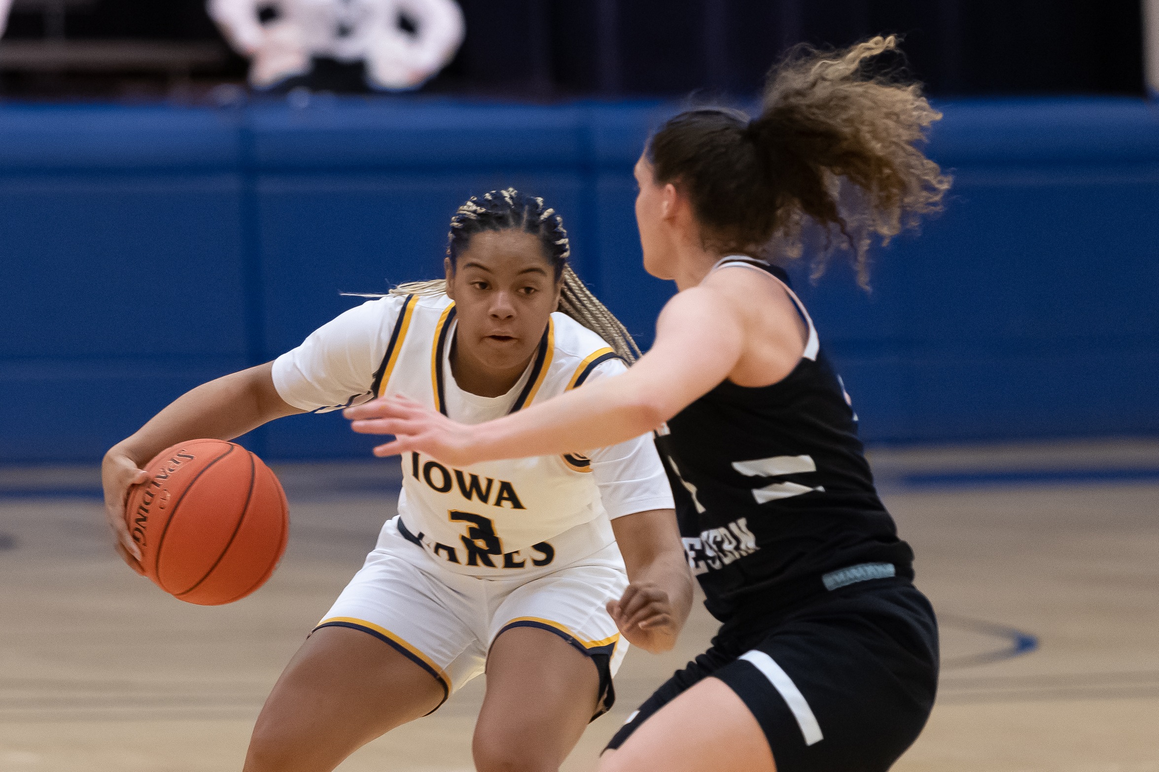 Lakers Fall at #2 Kirkwood