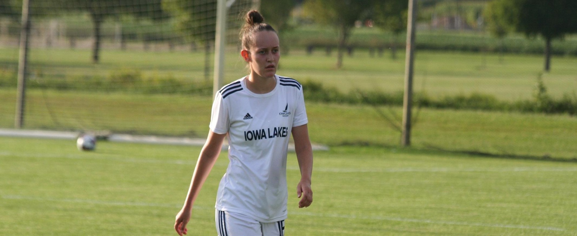 Lakers Cruise to Victory Against Southeastern