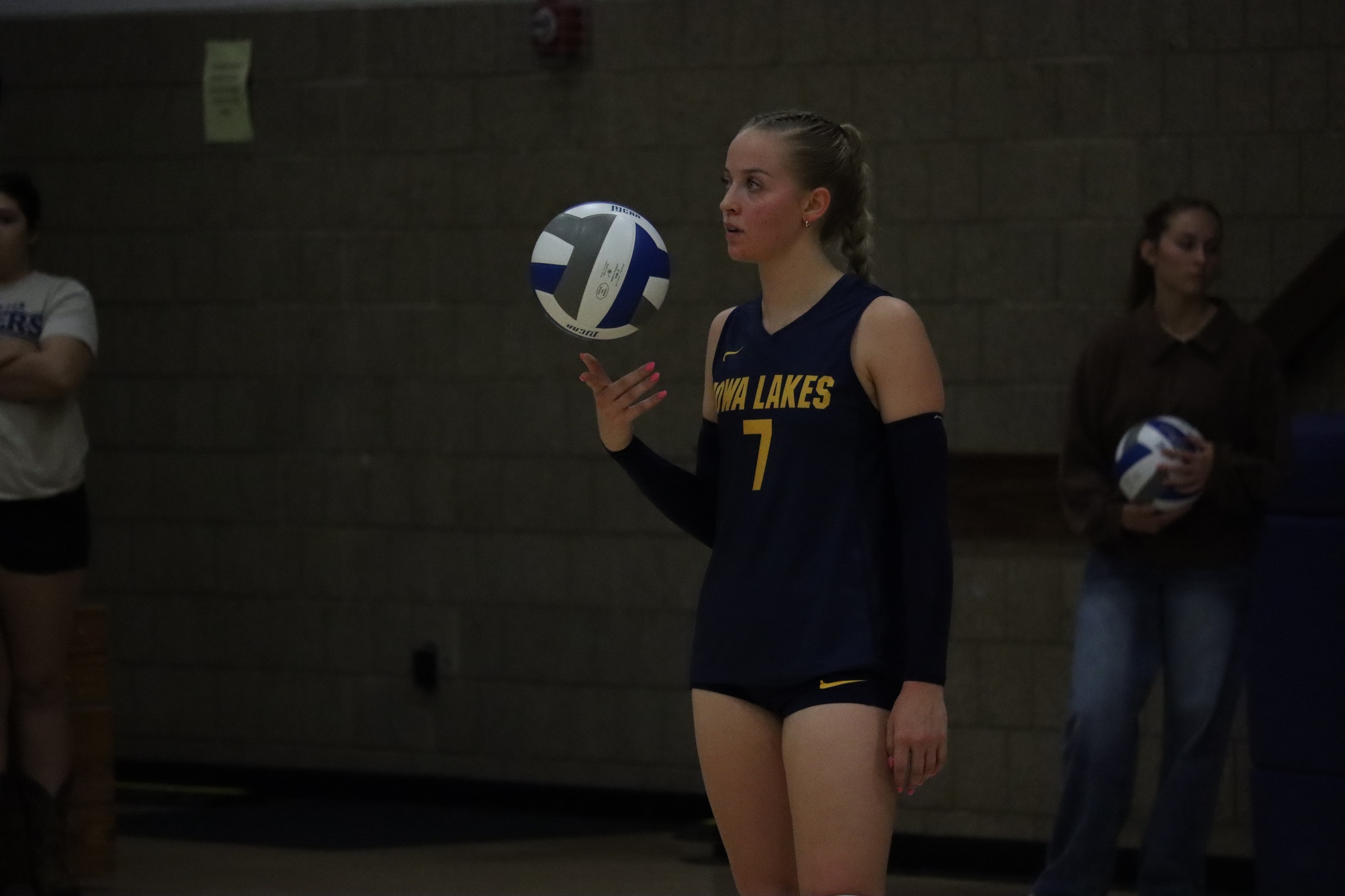 Lakers sweep Spartans with Grimes earning 1000 Career Assist
