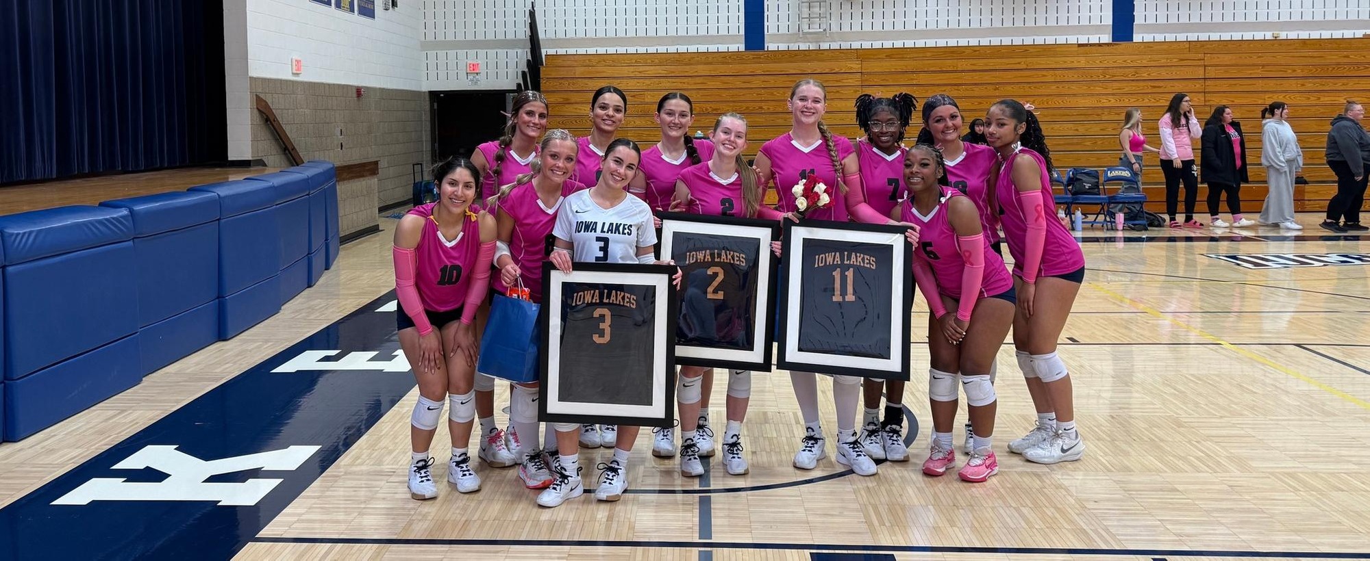Lakers Show Fight on Sophomore Night in Estherville
